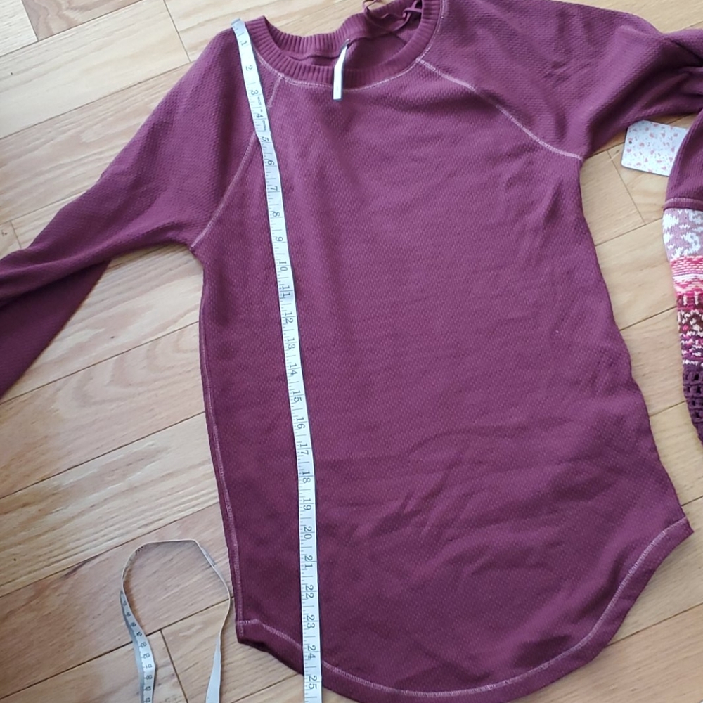 Free People in the mix cuff top - Picture 13 of 16